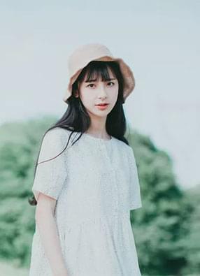 我有一座灵石山